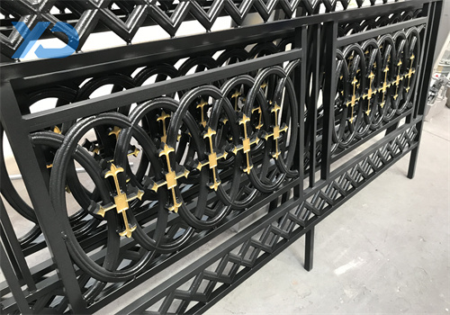 Hotel Fences